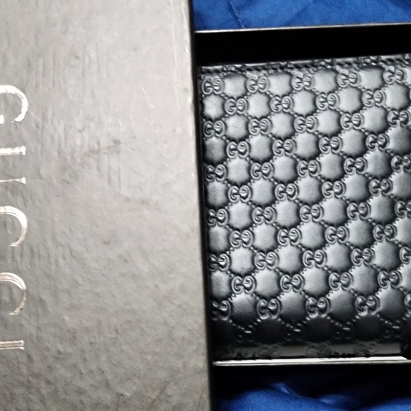 GUCCI MICROGUCCISIMA LEATHER ZIP AROUND WALLET - Picture 3 of 10